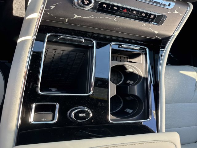 New 2027 Lincoln Aviator Black Label w/ Black Label Special Edition AWD/4WD image 22