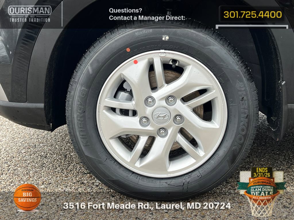 New 2026 Hyundai Venue SE image 5