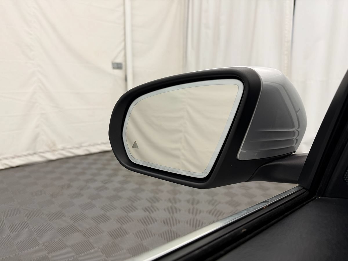 Used 2017 Mercedes-Benz GLC 300 4MATIC image 12