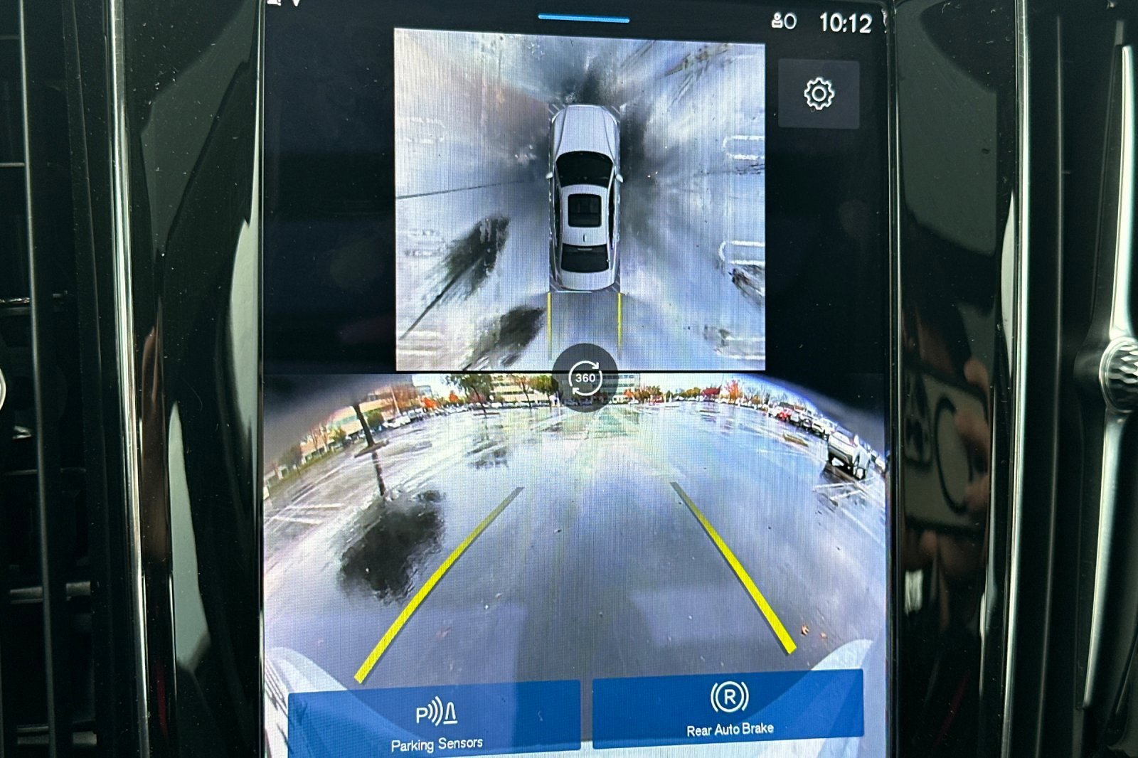 Used 2024 Volvo S60 B5 Plus image 26