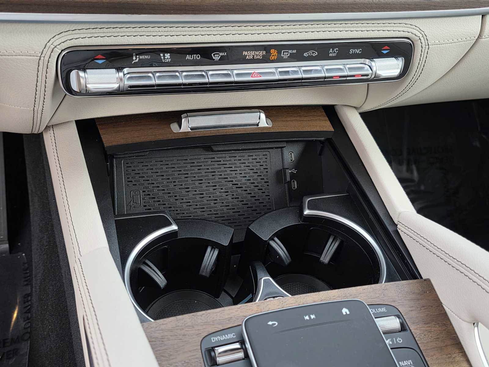 Used 2025 Mercedes-Benz GLE 350 4MATIC image 26