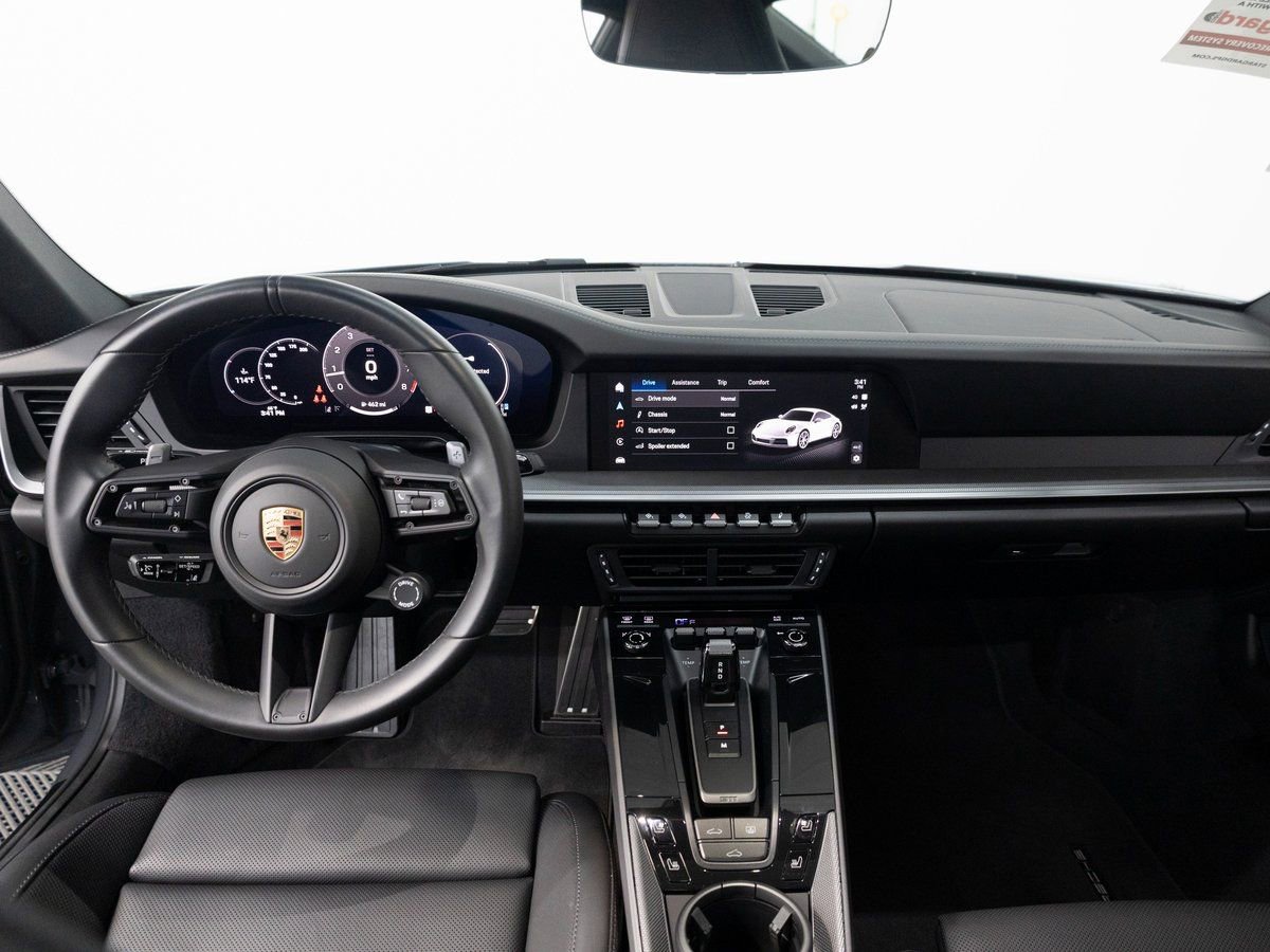 Certified 2025 Porsche 911 Carrera image 15