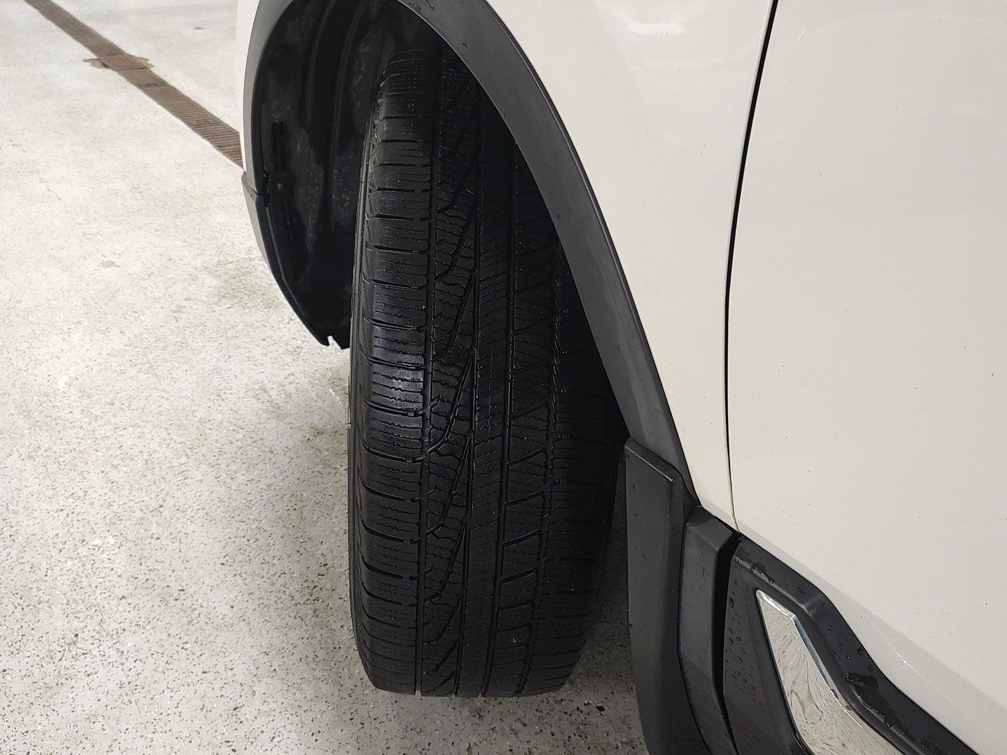 Used 2017 Honda CR-V Touring image 38