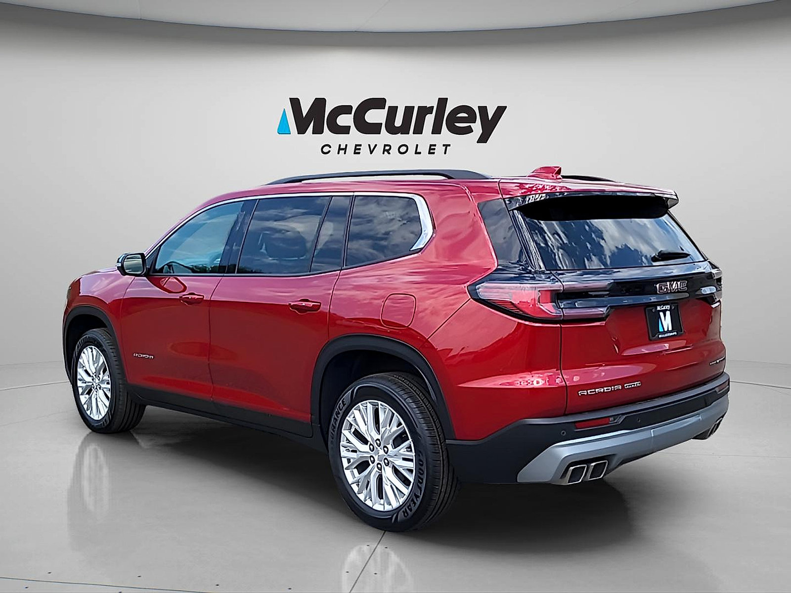 Used 2024 GMC Acadia Elevation AWD/4WD image 5
