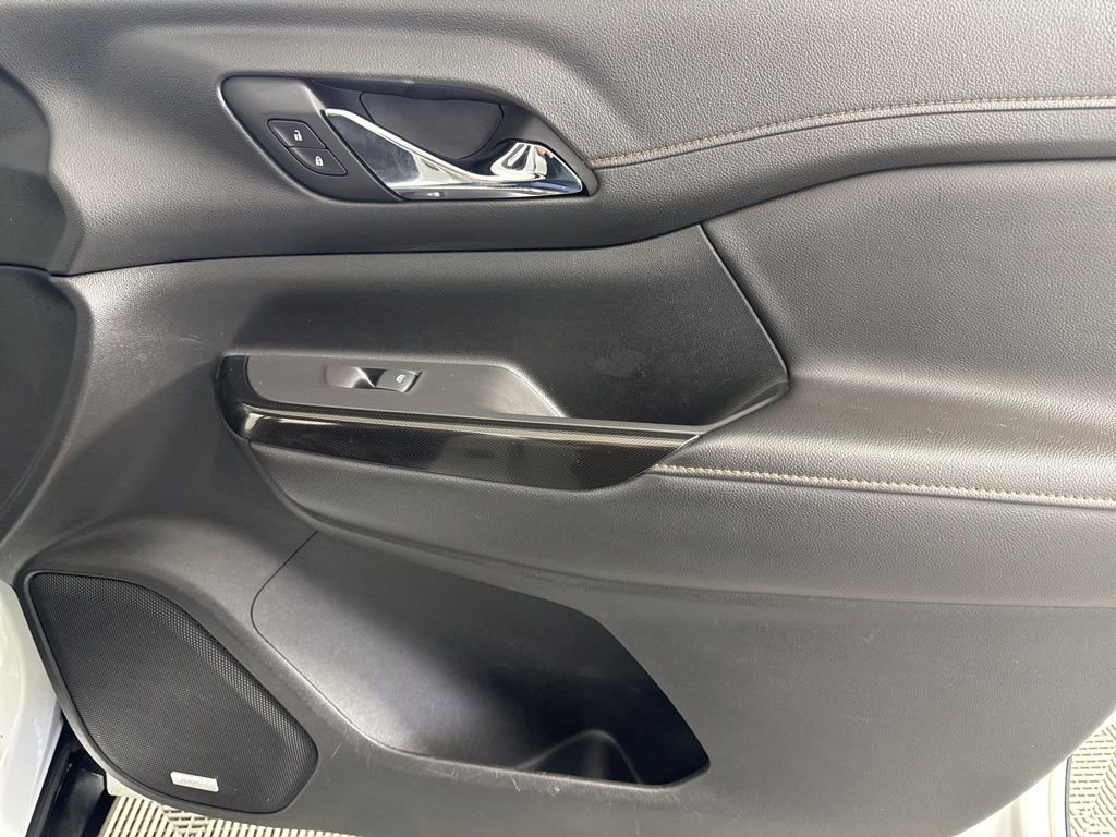 Used 2022 GMC Acadia AT4 w/ GMC Pro Grade Package image 42