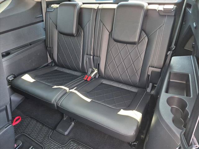 Used 2024 Volkswagen Atlas SEL Premium R-Line AWD/4WD image 22