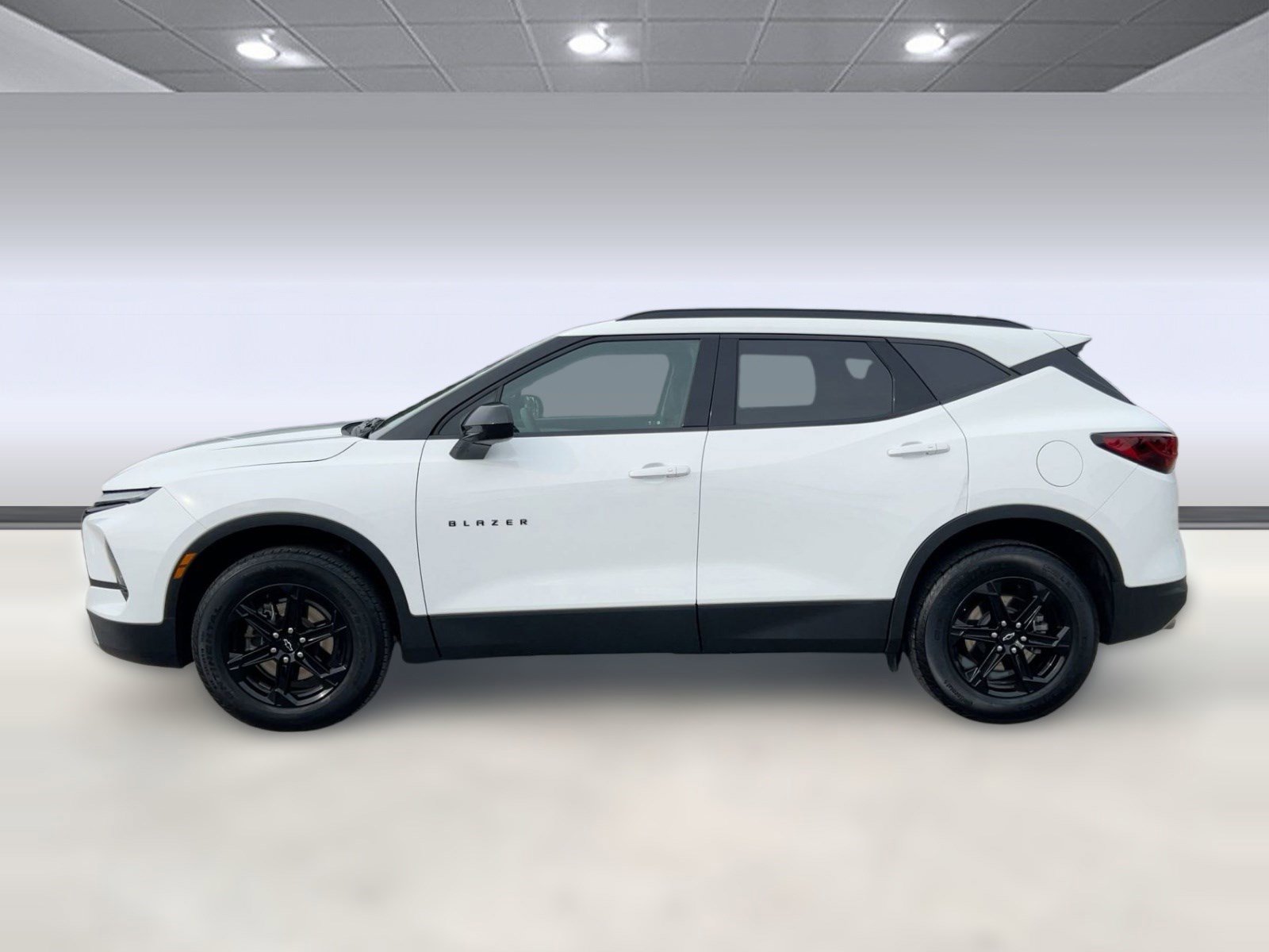 Certified 2024 Chevrolet Blazer LT w/ Convenience Package image 2