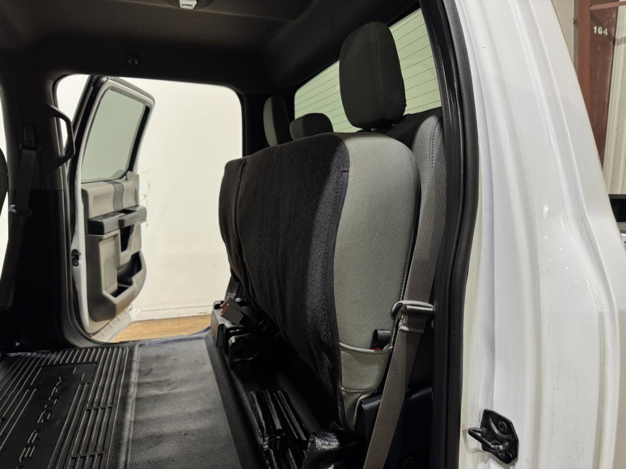 Used 2019 Ford F250 XL w/ Power Equipment Group RWD image 19