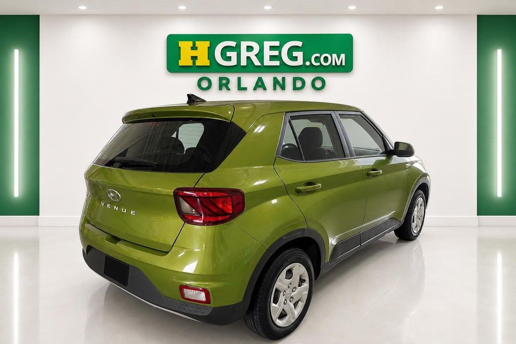 Used 2020 Hyundai Venue SE FWD image 6