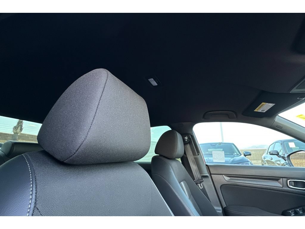 Used 2025 Honda Civic Sport image 19