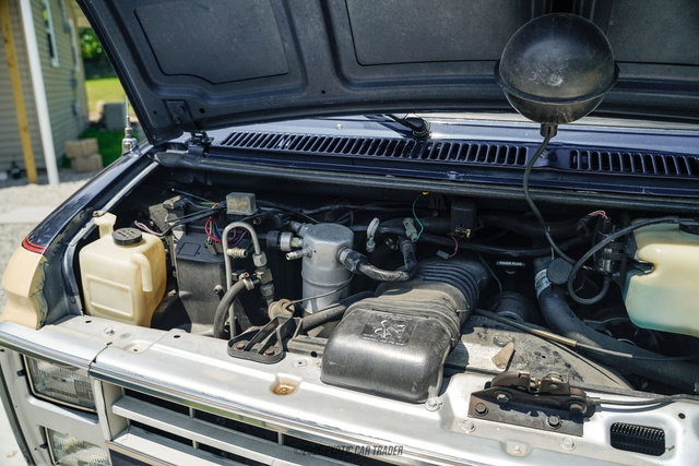 Used 1988 Chevrolet G20 RWD image 16
