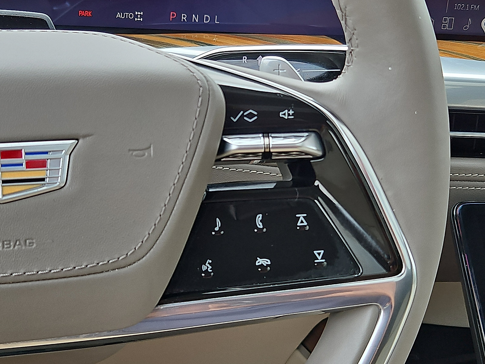 Certified 2025 Cadillac Escalade Sport Platinum AWD/4WD image 24