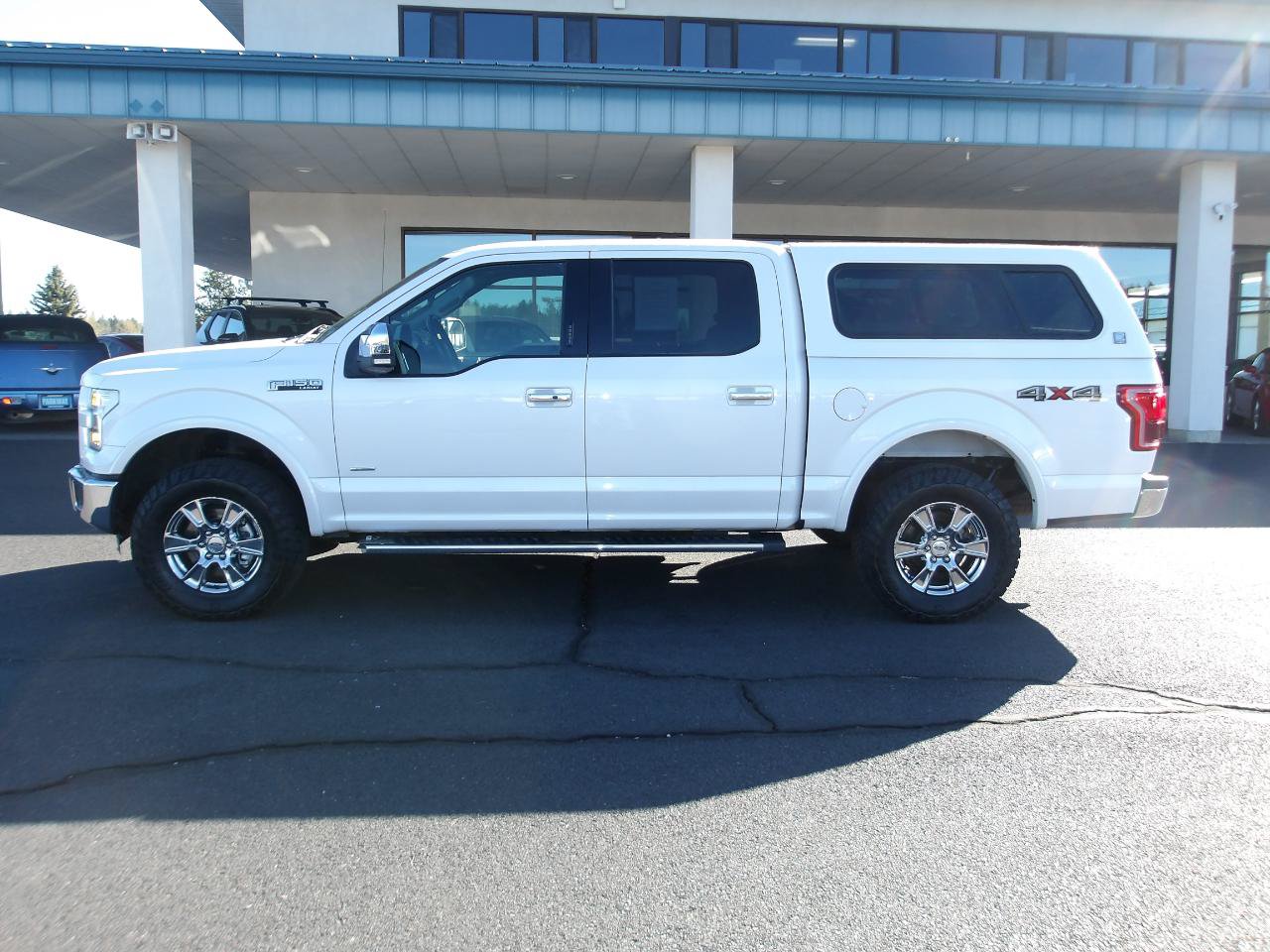Used 2015 Ford F150 Lariat w/ Equipment Group 502A Luxury AWD/4WD image 2