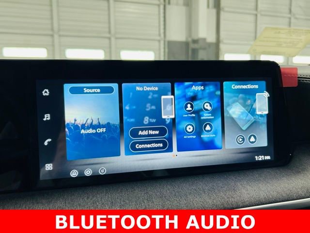 New 2026 Nissan Kicks SV image 6