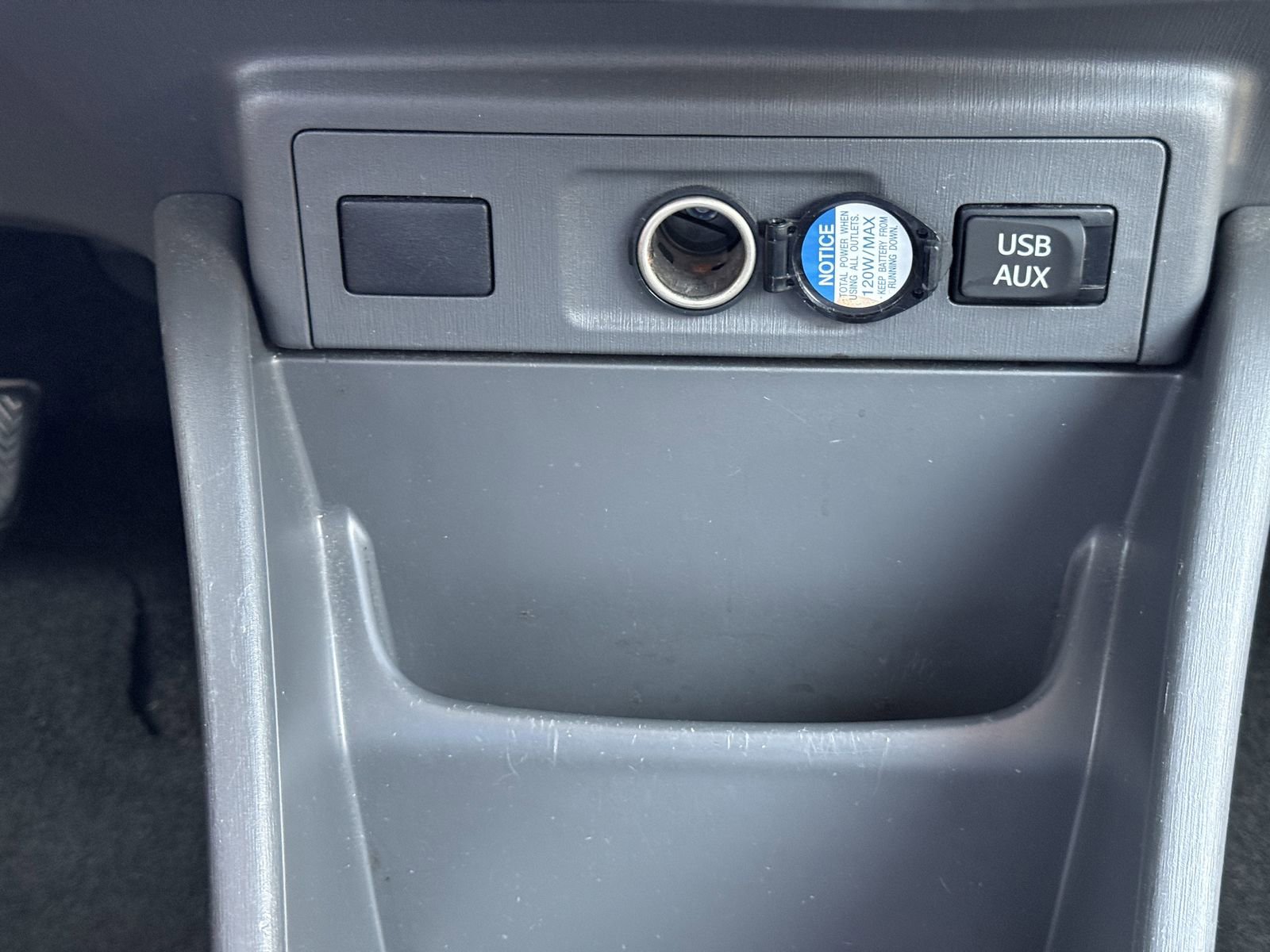 Used 2014 Toyota Prius V Three image 24