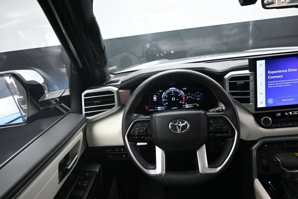 Used 2023 Toyota Sequoia Capstone AWD/4WD image 30