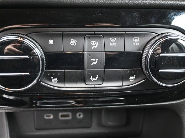 Used 2021 Buick Encore GX Select image 13