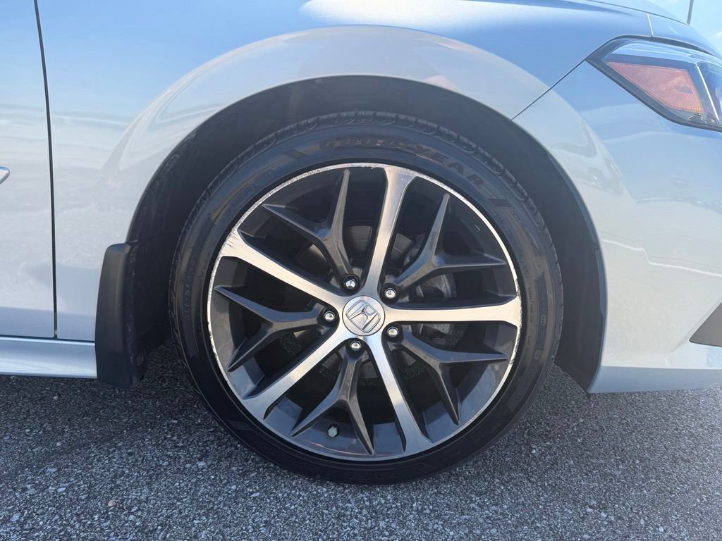 Used 2023 Honda Civic Touring image 17