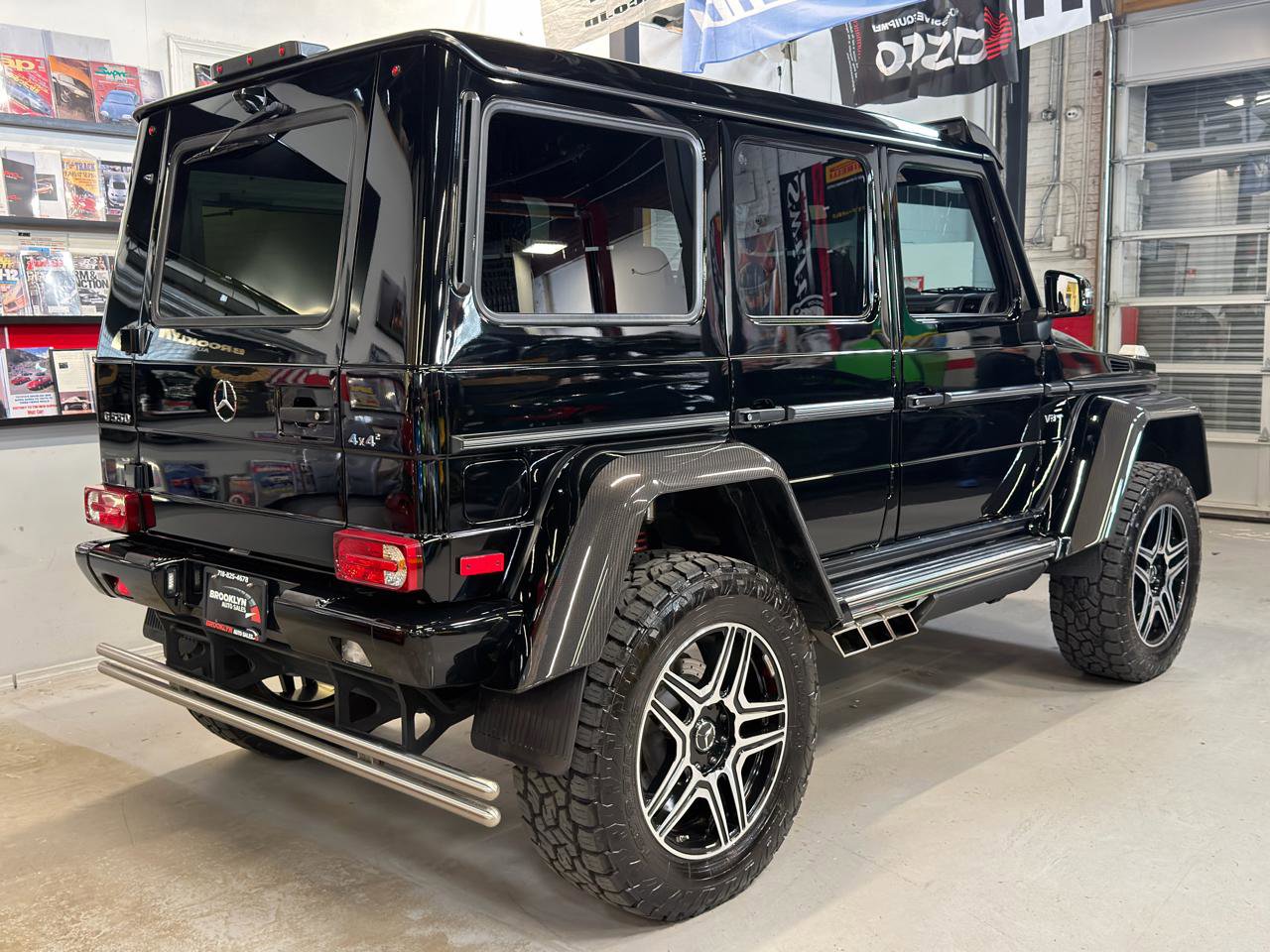 Used 2017 Mercedes-Benz G 550 Squared image 5