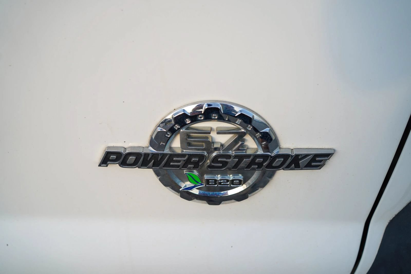 Used 2015 Ford F550 2WD Regular Cab Super Duty image 23
