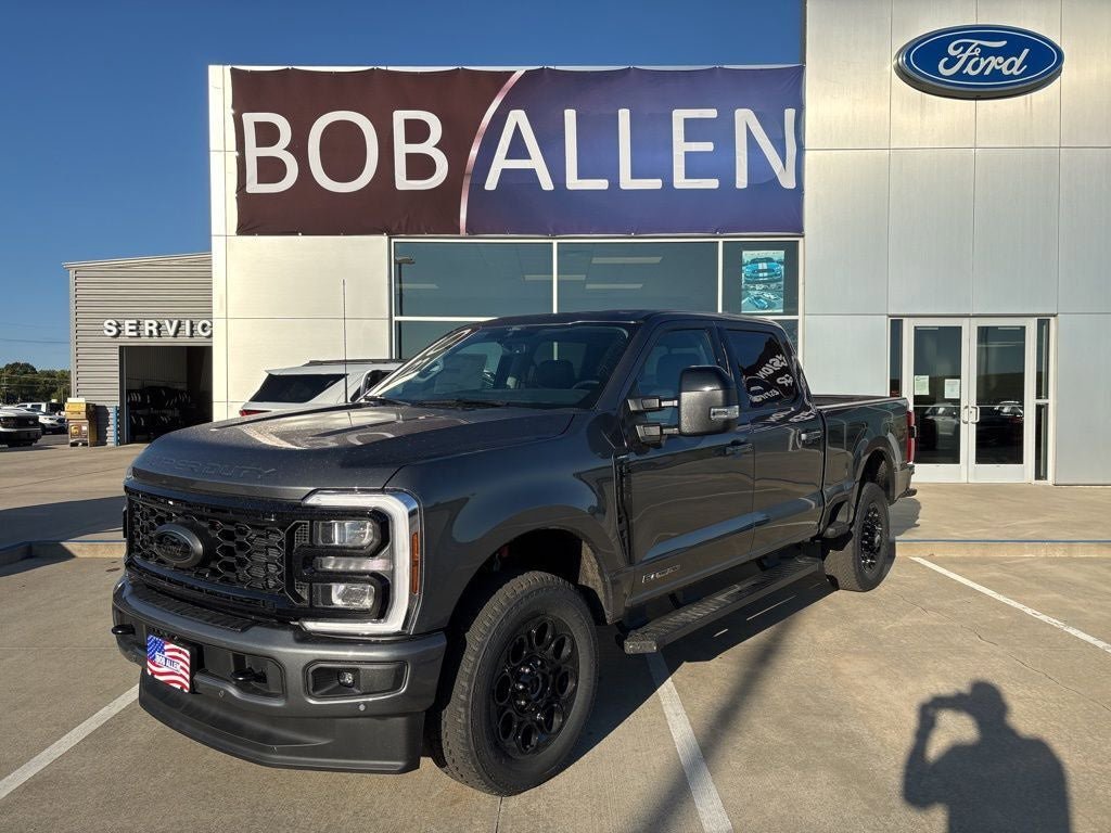 New 2026 Ford F250 Lariat w/ Black Appearance Package AWD/4WD image 1