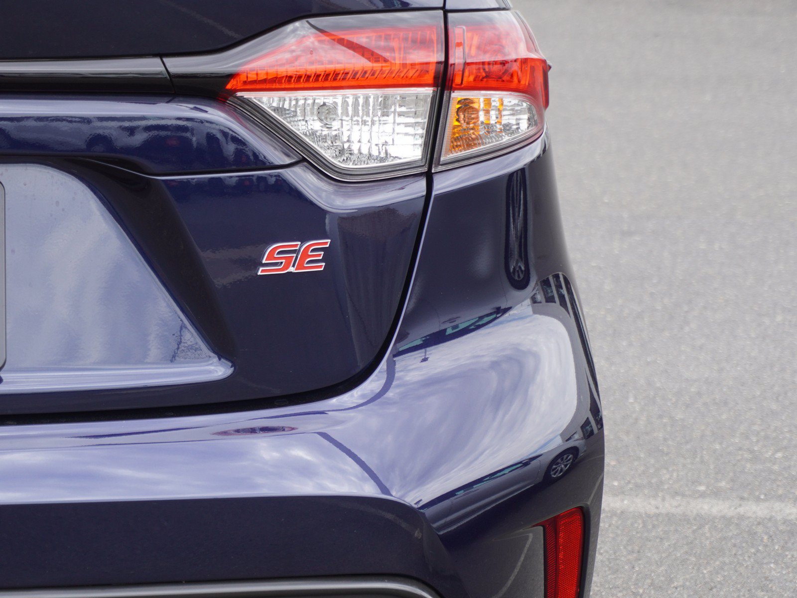 New 2026 Toyota Corolla SE FWD image 10