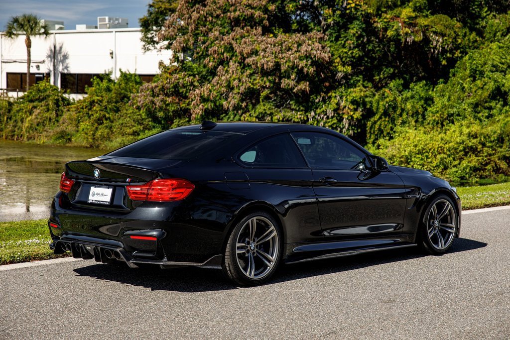 Used 2015 BMW M4 Coupe image 3