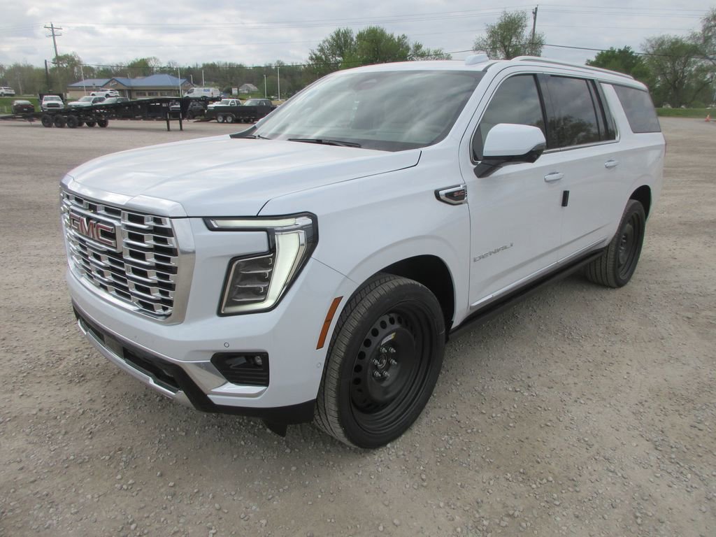 New 2026 GMC Yukon XL Denali image 9