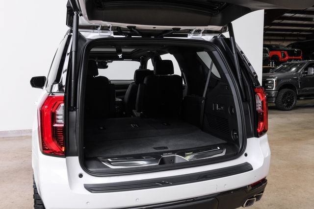 Used 2026 GMC Yukon AT4 w/ AT4 Premium Plus Package AWD/4WD image 39