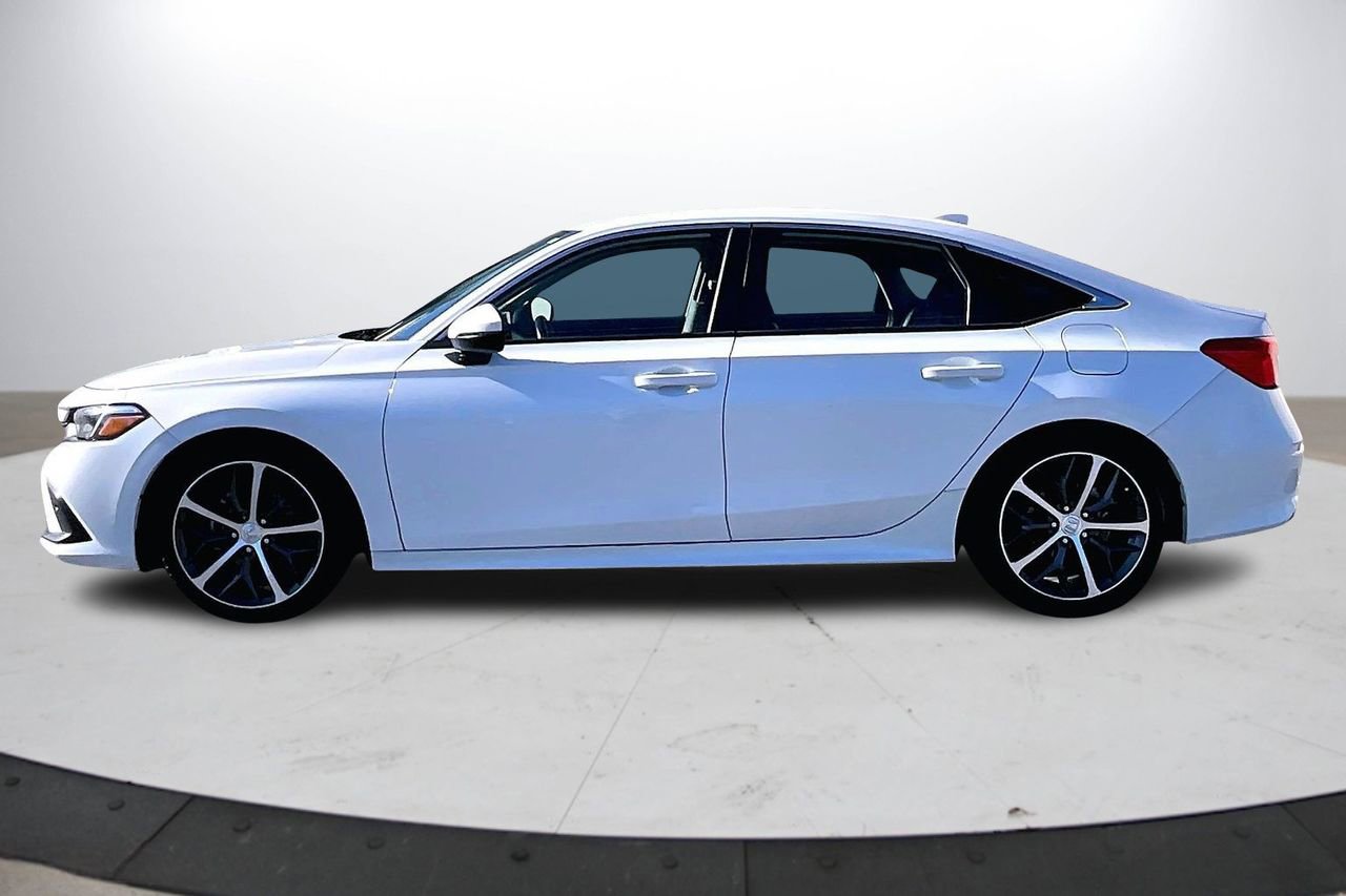 Used 2022 Honda Civic Touring image 6