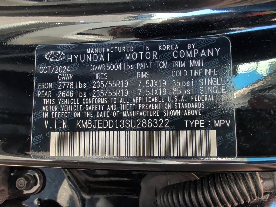 Certified 2025 Hyundai Tucson Limited AWD/4WD image 35