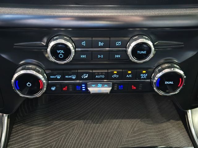 Used 2022 Ford F150 Platinum w/ Equipment Group 701A High AWD/4WD image 21