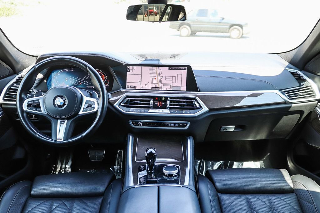 Used 2023 BMW X6 xDrive40i w/ M Sport Package AWD/4WD image 14