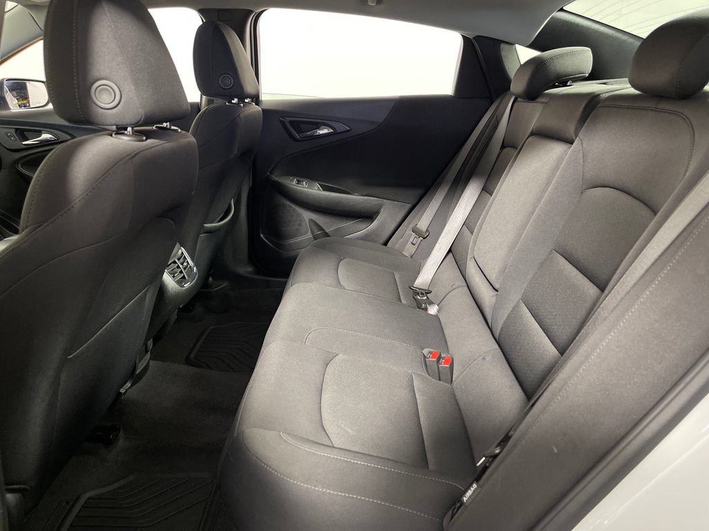 Used 2024 Chevrolet Malibu LT FWD image 13