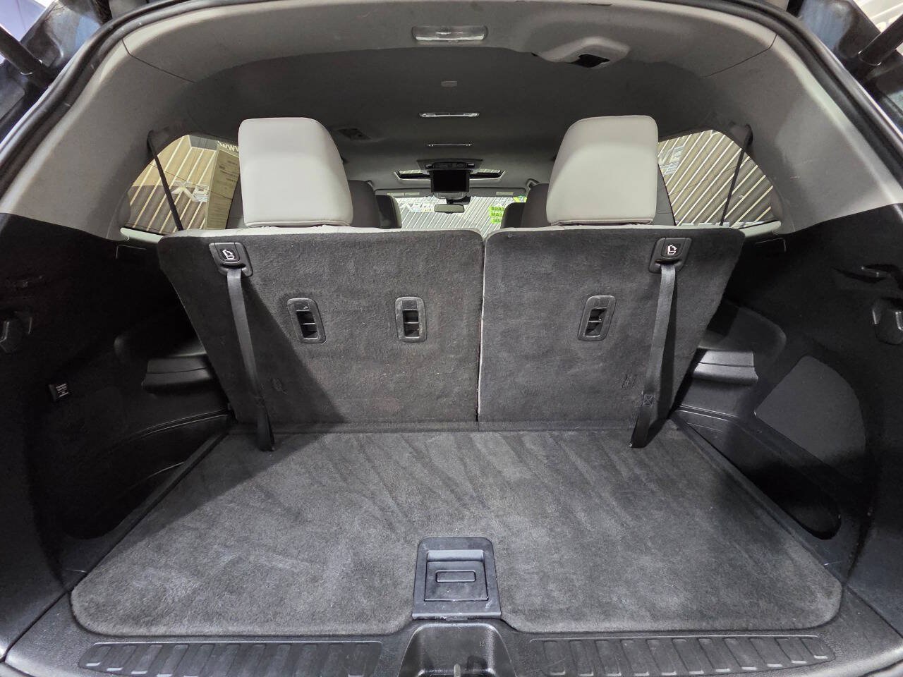Used 2017 Honda Pilot Touring image 32