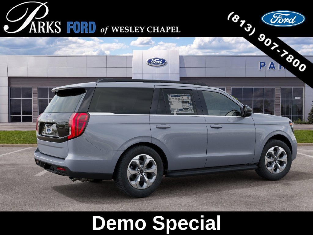 New 2027 Ford Expedition Active RWD image 6