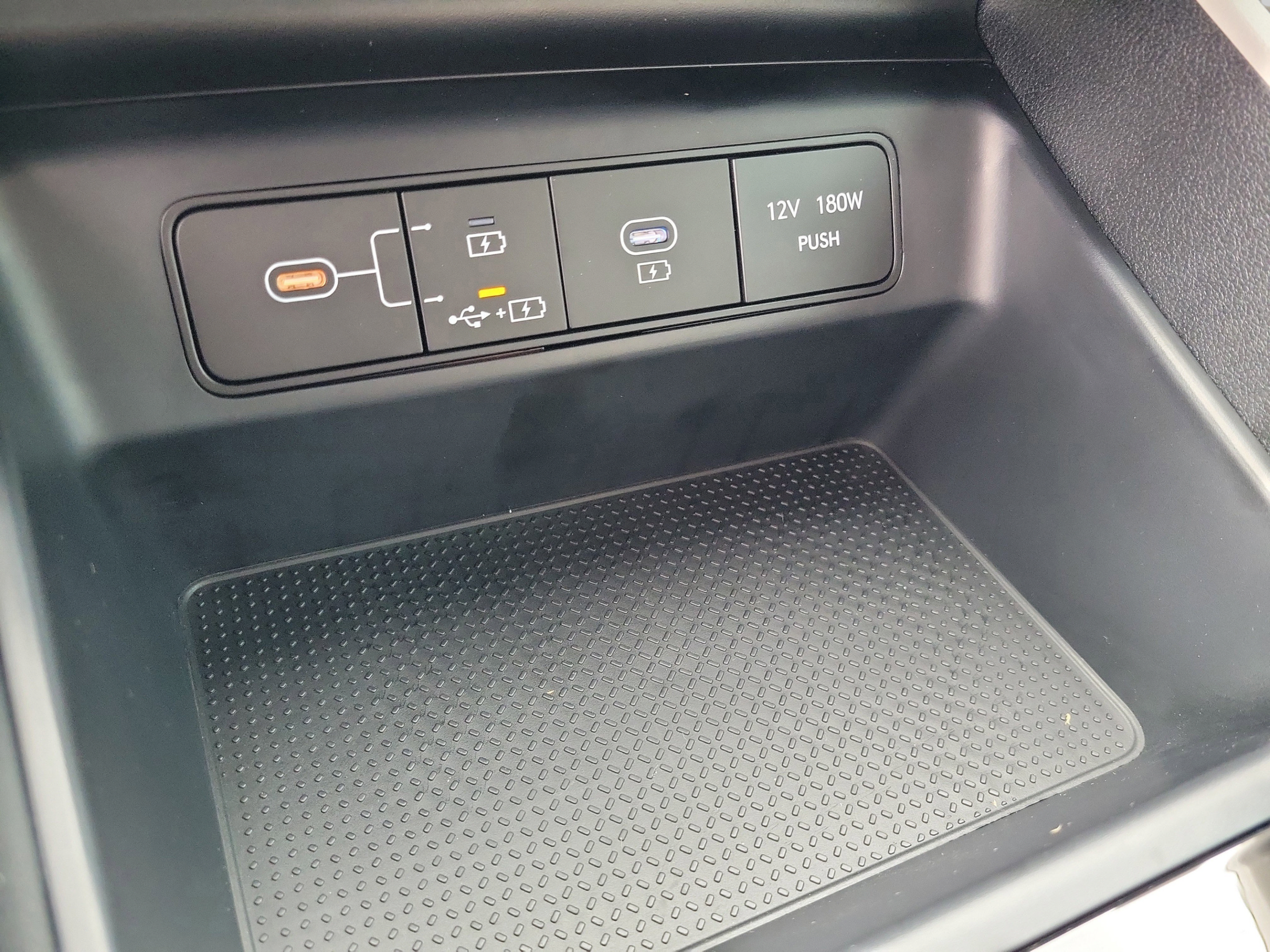 New 2026 Hyundai Tucson SEL FWD image 32
