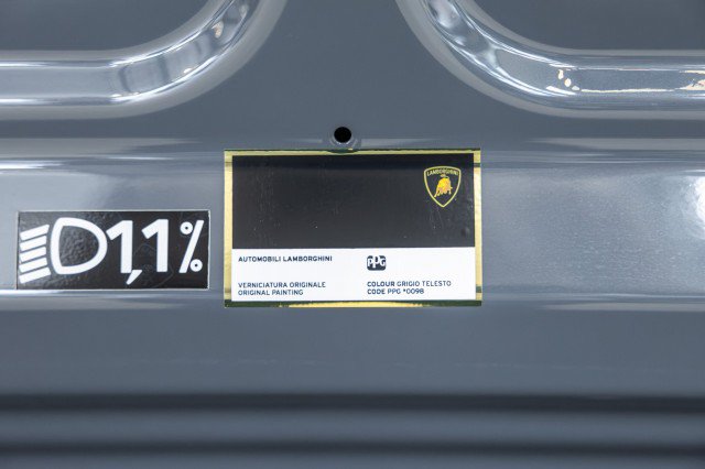Used 2022 Lamborghini Huracan EVO RWD image 27