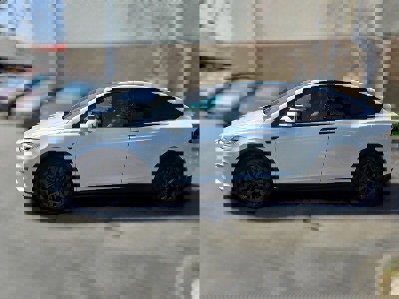 Used 2022 Tesla Model X image 4