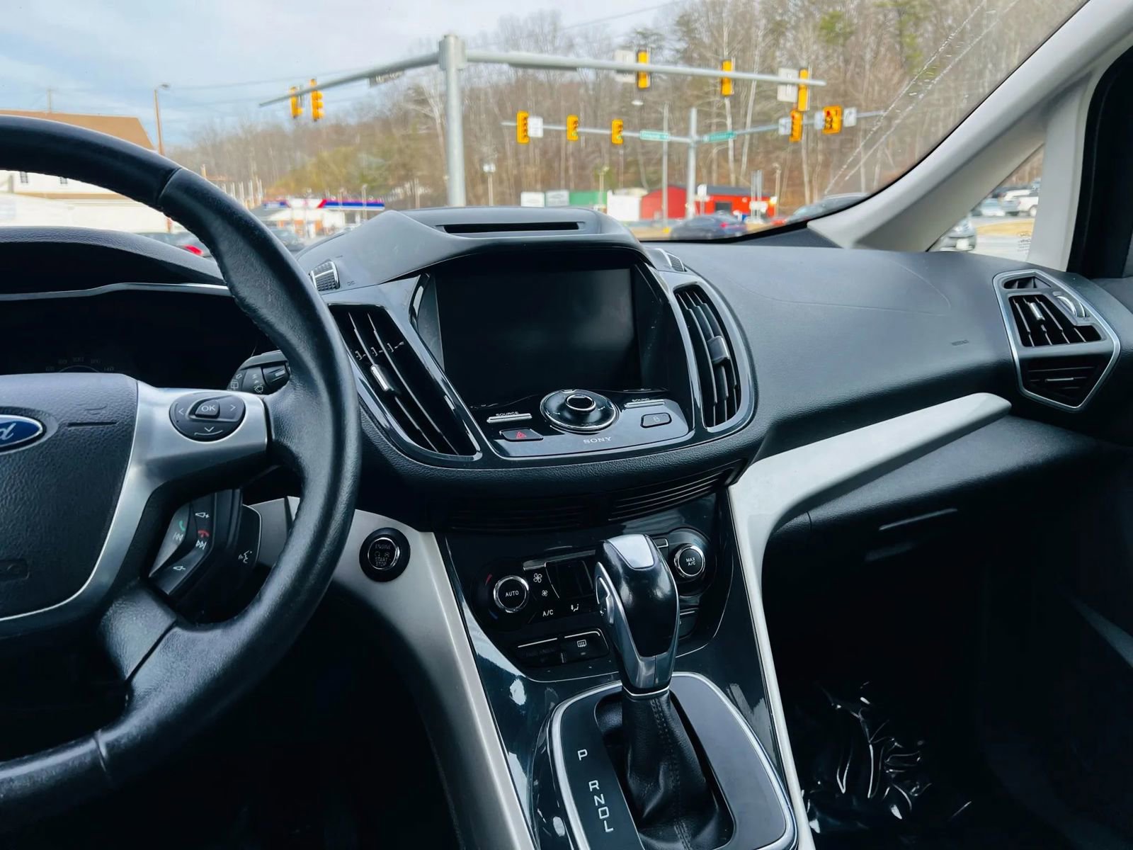 Used 2013 Ford C-MAX SEL image 32