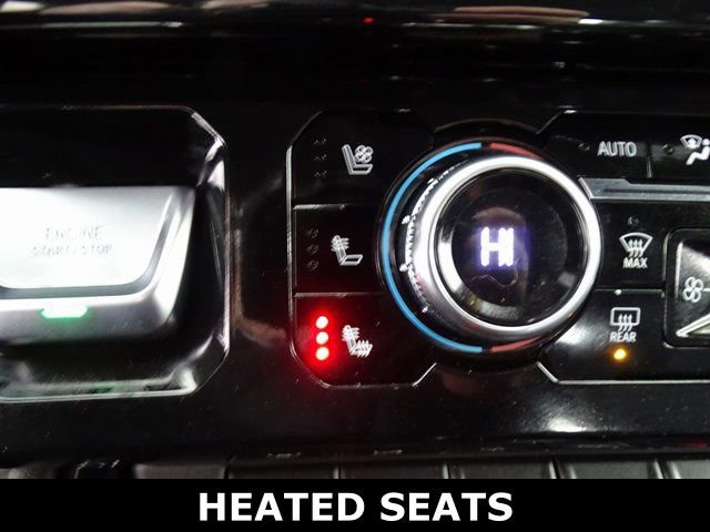 Certified 2024 GMC Sierra 1500 AT4 w/ AT4 Preferred Package image 14