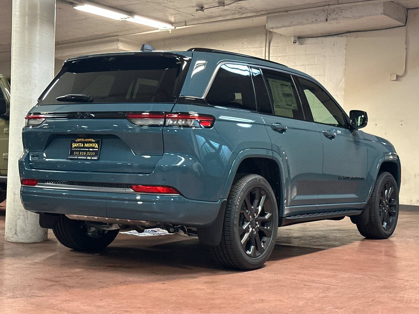 New 2026 Jeep Grand Cherokee Limited AWD/4WD image 5