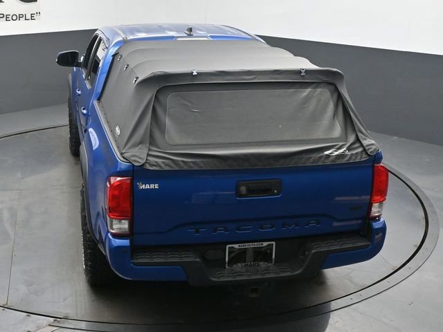 Used 2016 Toyota Tacoma TRD Off-Road image 55