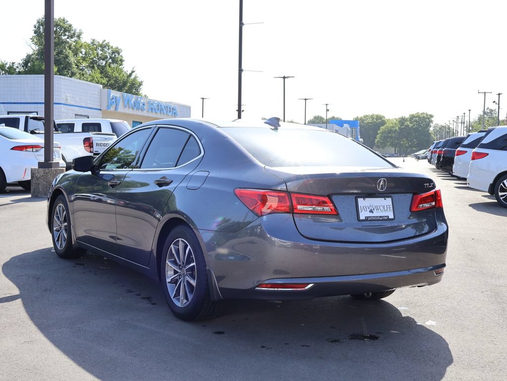 Used 2020 Acura TLX FWD image 5