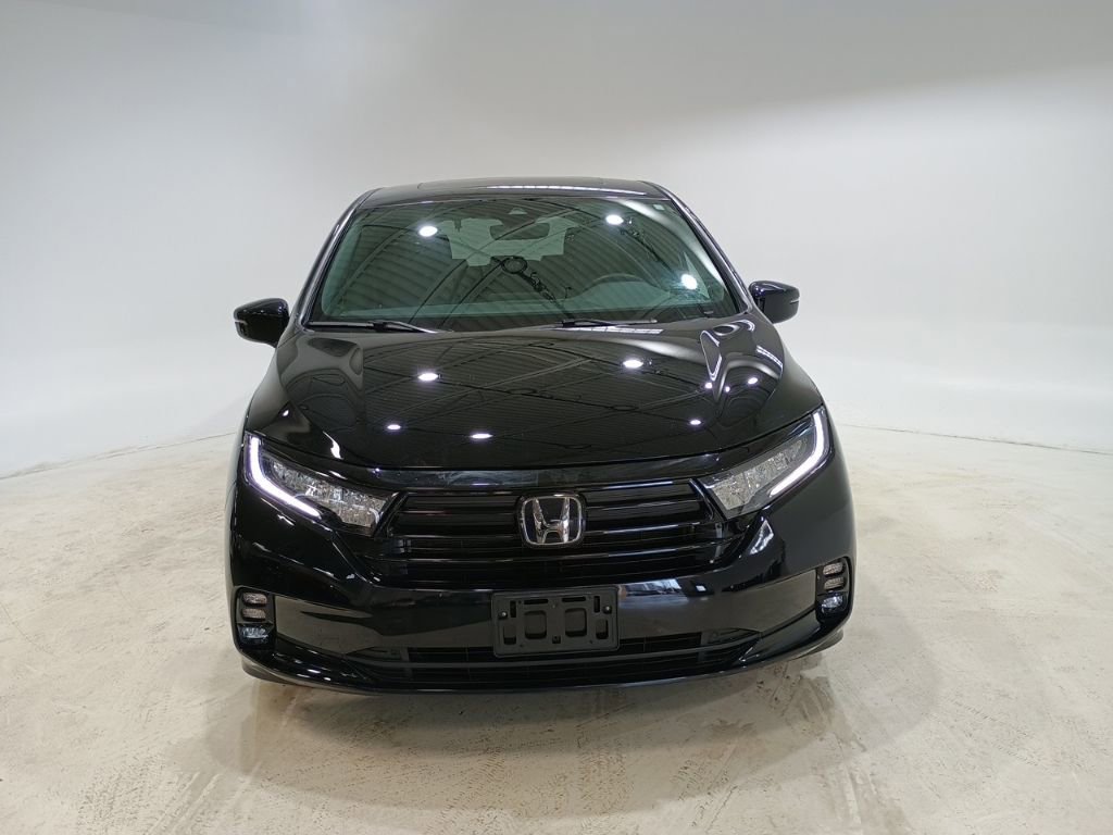 Used 2023 Honda Odyssey Sport image 2