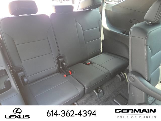 Used 2024 Chevrolet Traverse LT w/ Midnight/Sport Edition AWD/4WD image 31