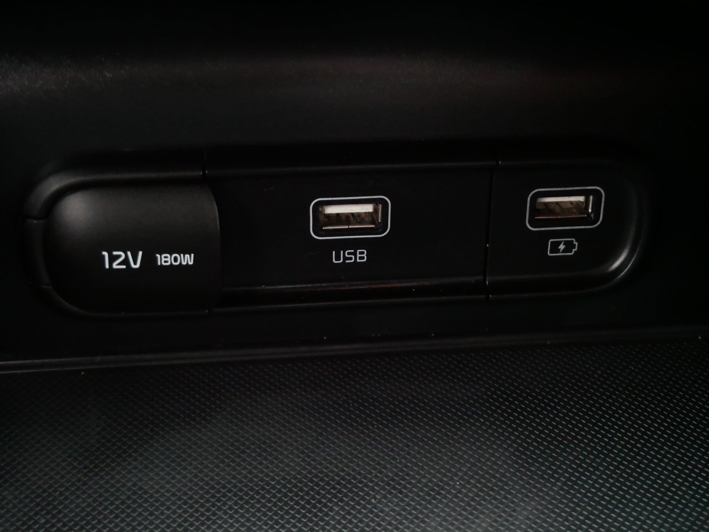 Used 2023 Kia K5 GT-Line image 30