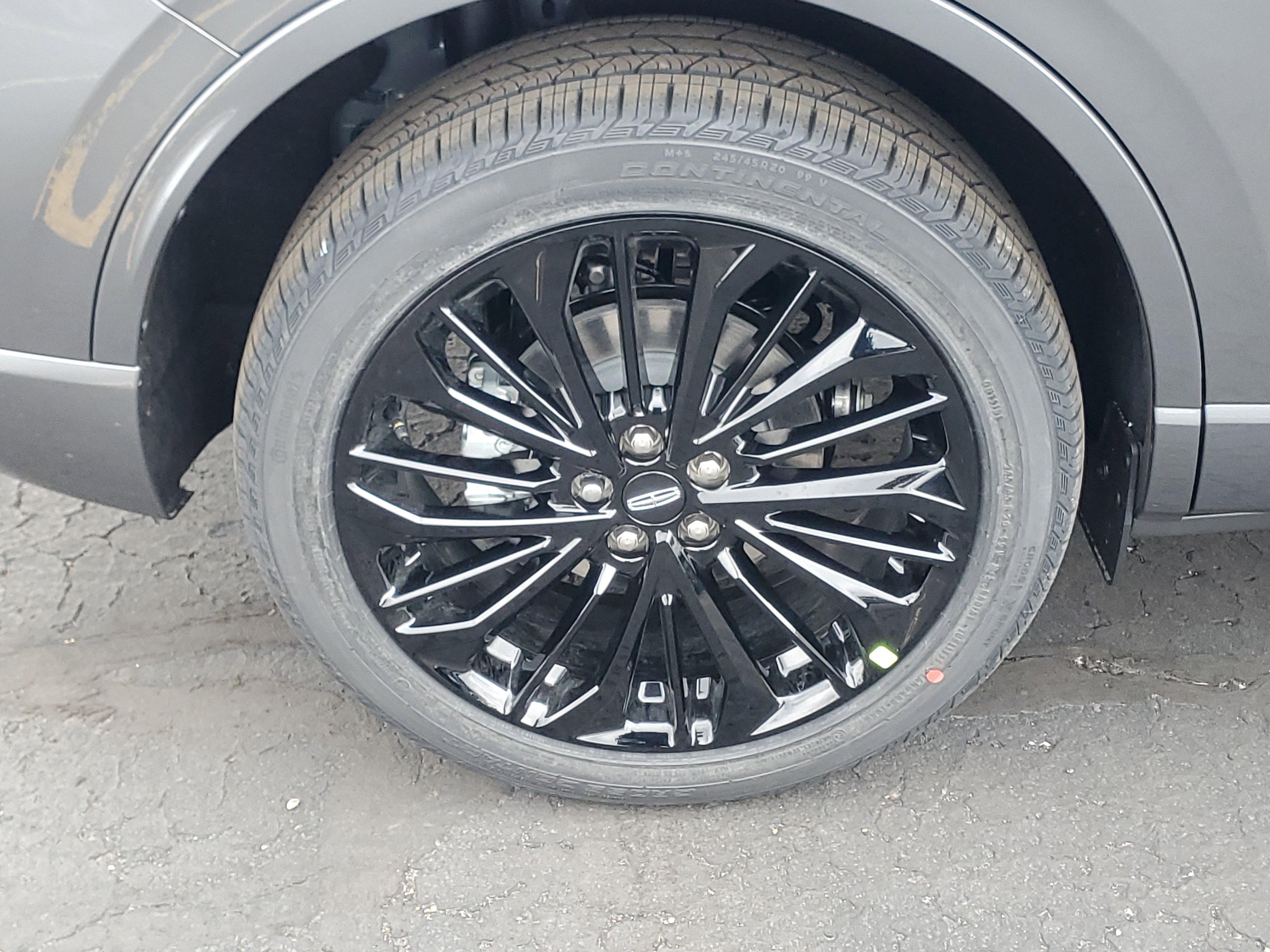 New 2026 Lincoln Corsair Reserve w/ Jet Appearance Package image 5