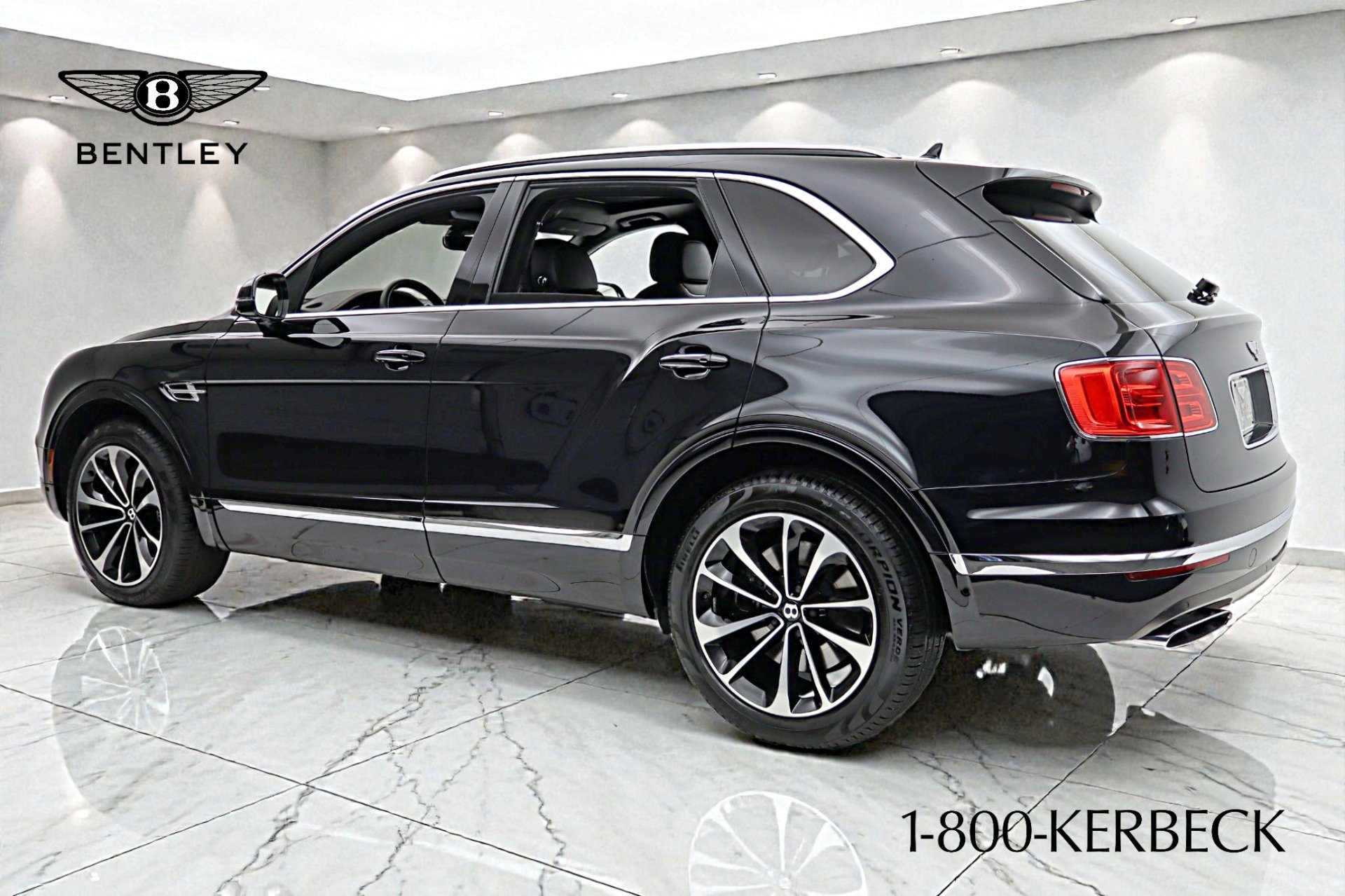 Certified 2017 Bentley Bentayga image 9