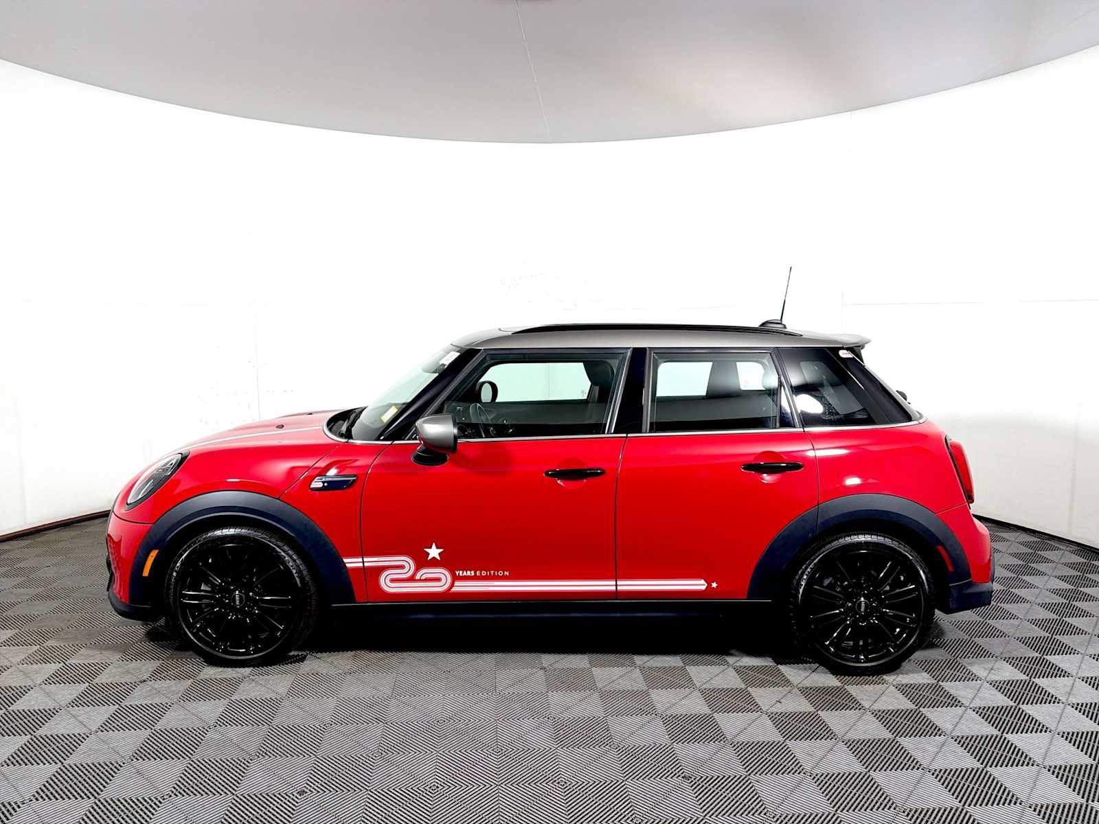 Used 2023 MINI Cooper S FWD image 4